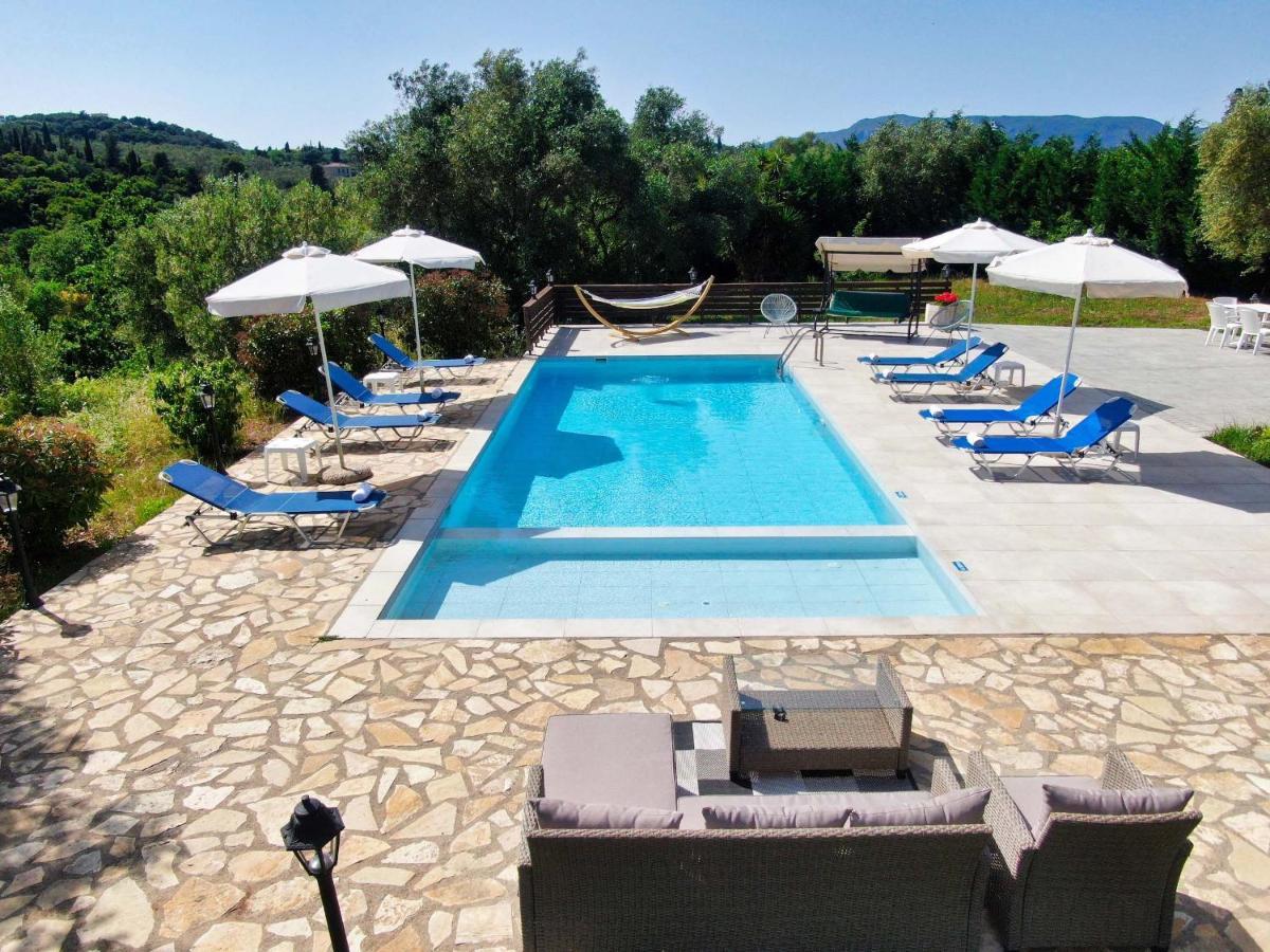 Villa Jazz Rock With Large Private Pool Gouviá Extérieur photo